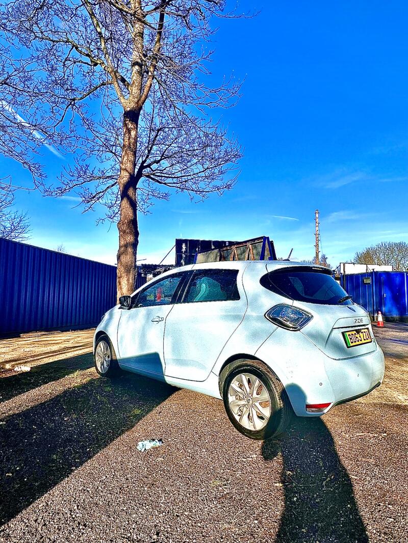 RENAULT ZOE