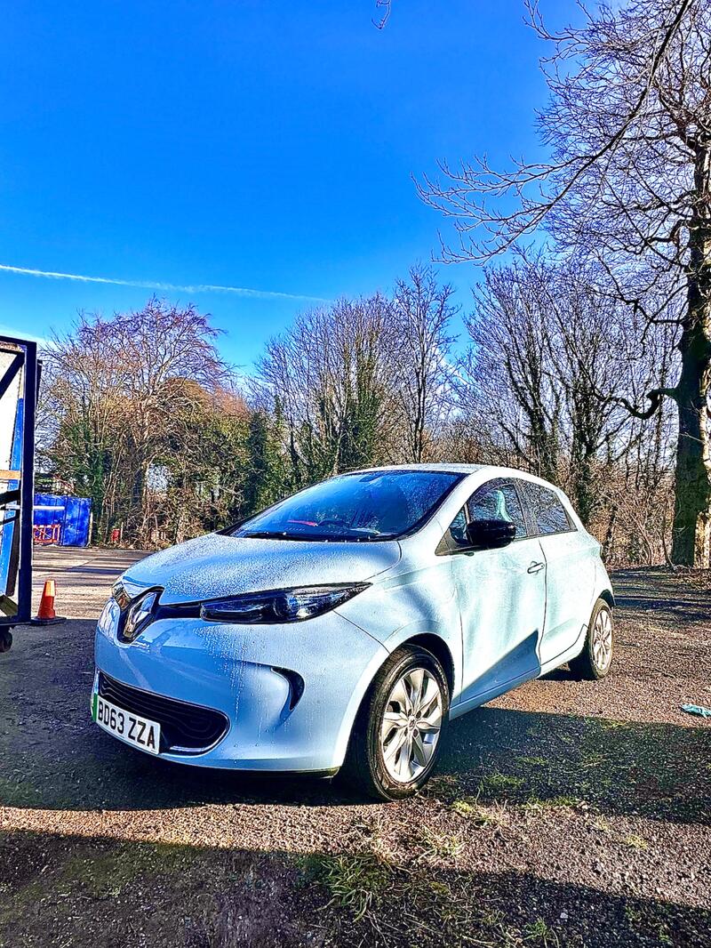 RENAULT ZOE