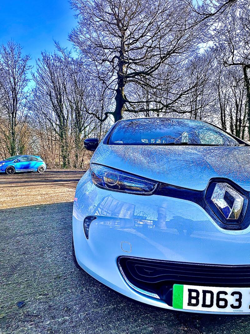 RENAULT ZOE